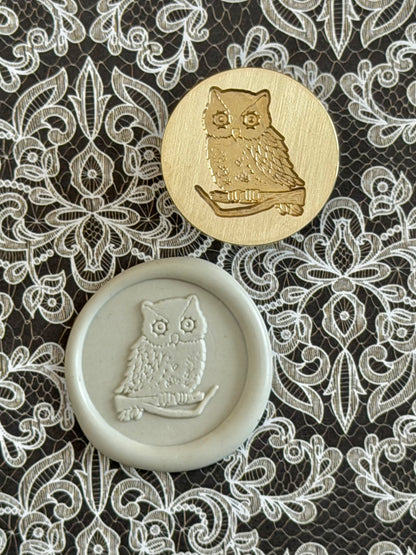 Who’s Hoo