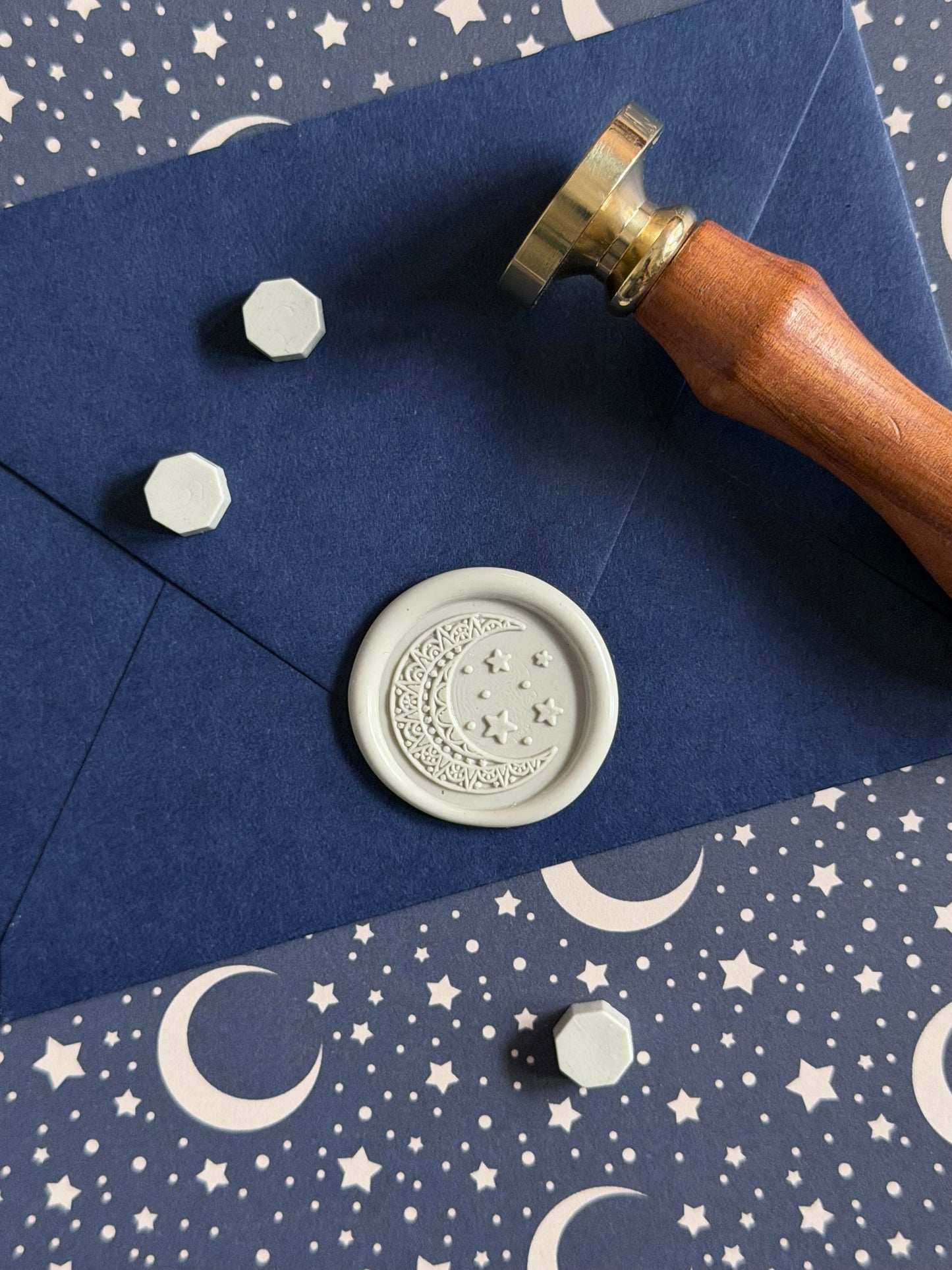 Mandala Moon