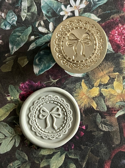 Dainty Doily